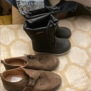 2 pairs of young boys shoes size 13 and size 7. H&M and Baffin boots.